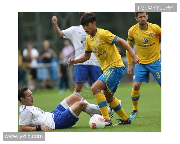 阿尔梅勒与海队激战正酣谁能在这场对决中笑到最后